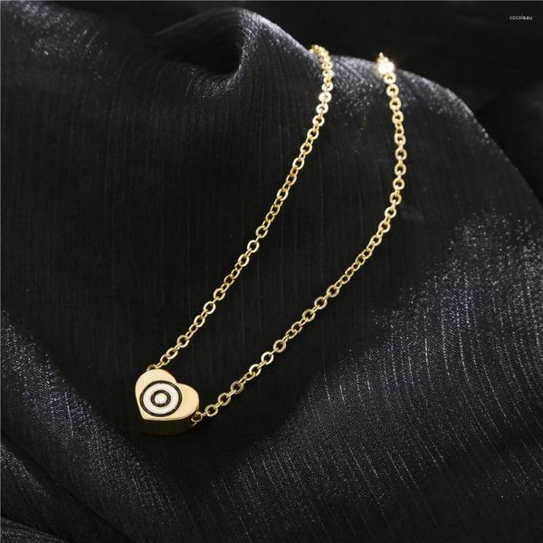 Colares pendentes Moda Minimalista Smooth Heart Filme Design Colar Gold Color Charm fofo Chain longa para mulheres