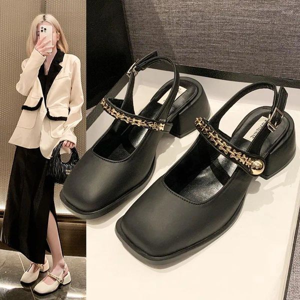 Sandalen geschlossene Frau Frauen Schuhe Frau Kleid Fashion 2024 Sommerquadratz Zehen Mid Heel Head Hochzeitsfeier Casual Schuh