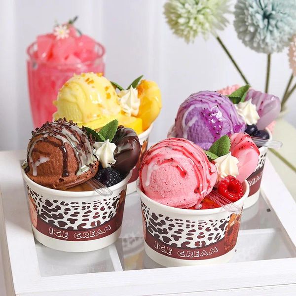 Fiori decorativi 8pcs simulato gelato modello di carta tazza haagen dazs palla di neve usata per gli ornamenti da tavolo in dessert torte shop parodia