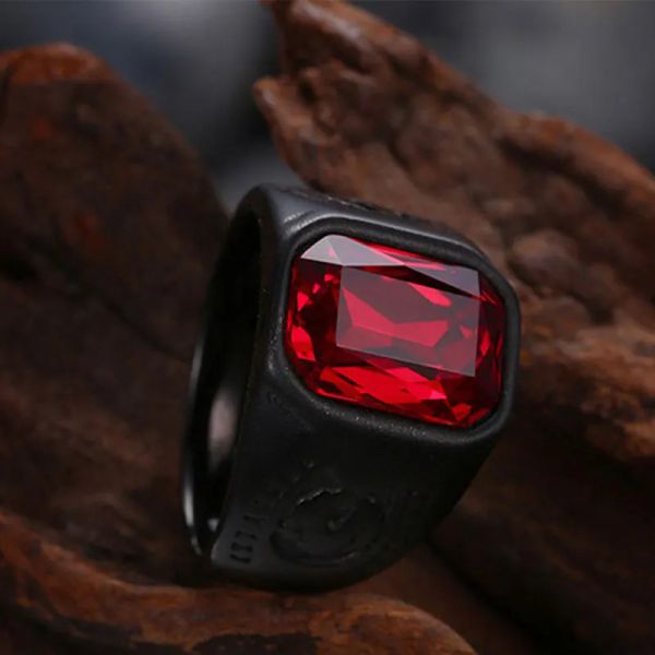 Группы личность мода красный камень хрустальные черные пальцы кольца для мужчин Женщины готические панк -обручальное кольцо для вечеринки подарки