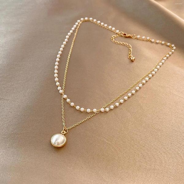 Ketten 1 Set weißer großer Perle Multi-Layer-Retro-Stil-Titan-Stahl mit 18 Karat Gold Halskette