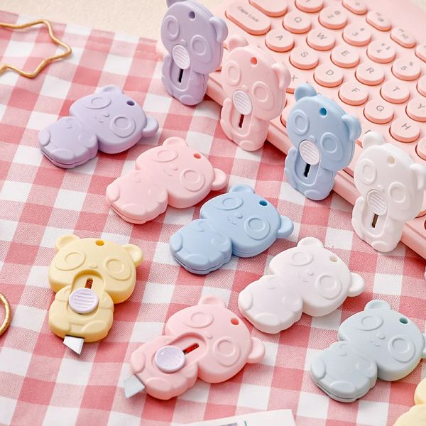 Bıçaklar 48 PCS/Lot Kawaii Bear Mini Yardımcı Fayda Bıçağı Sevimli Kağıt Kesici Kesim Kağıdı tıraş bıçağı Ofis Okulu Tedarik Kırtasiye Hediyesi