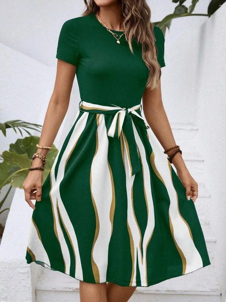 Abiti casual Fashion Blocco Stampa grafica con cintura Abito A-Line Women Spring Summer 2024 Midi a maniche corte Elegante