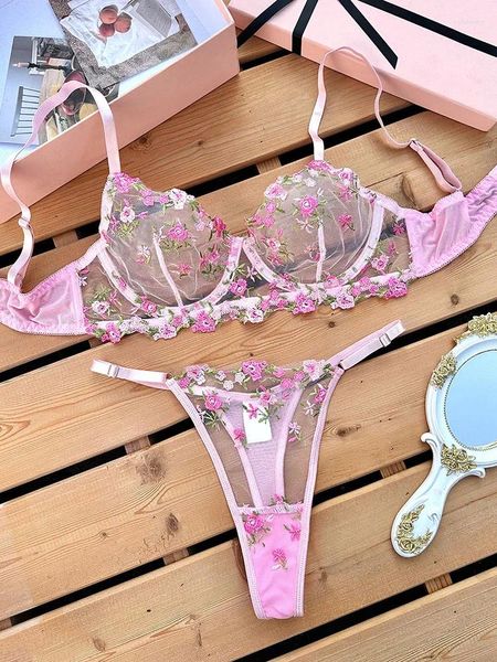 BHs setzt sexy BH Tanga für Frauen Blumen transparente Dessous Mesh Lace Fairy Unterwäsche Stickerei sinnlich durch exotisch