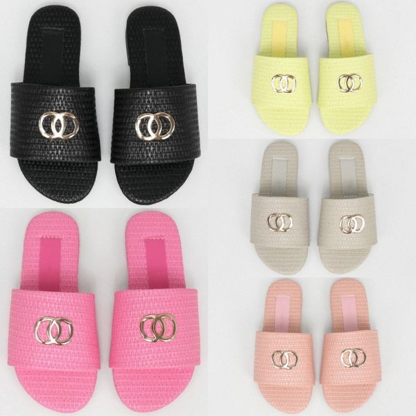 Flipers de crianças meninas de meninas deslizantes de designer de luxo sandálias de verão praia praia plana plana de ouro outwears Brand infantil jovens sapatos infantis preto rosa yel o1oj#