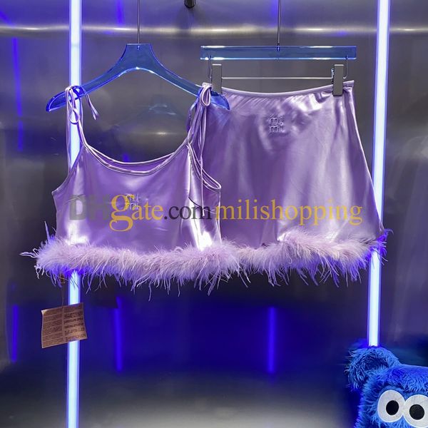 Frauen 2-teilige Set-Tanktops Feder-Satin-Miniröir Lila Kleid Camisole Sexy Party Kleidung Asiatische Größe