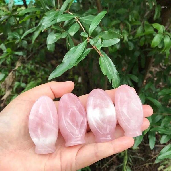 Estatuetas decorativas de rosa natural quartzo de vital pedras estatuetas esculpidas vulva cristal mulheres estéticas ornamentos cura reiki 1pcs