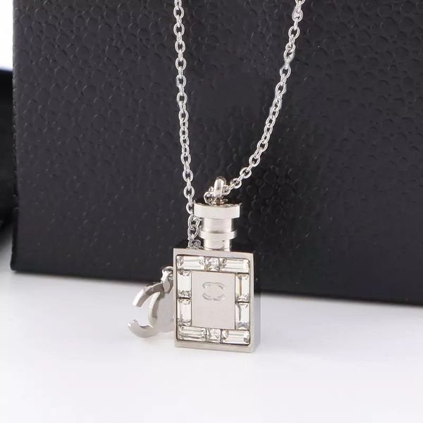 Collana di lusso di colore argento di alta qualità con diamanti collane a sospensione bottiglia di profumo collana in acciaio inossidabile originale