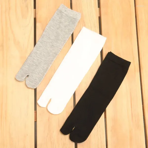 Meias masculinas Duas toques para homens Mulheres poliéster Tubo médio de algodão japonês calcetines de dedos divididos desvertidos brancos