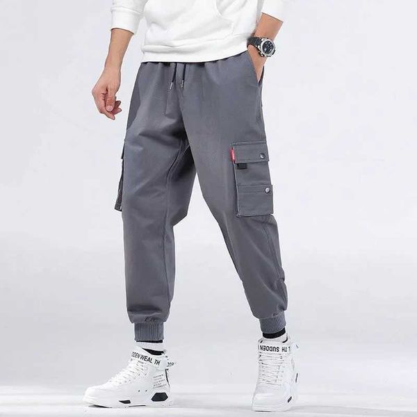 Pantaloni maschili pantaloni tempesti neri da uomo e pantaloni sportivi di High Street Ins Trendy Stranati a gamba retta Y240422