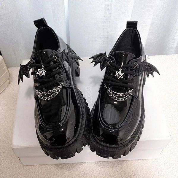 Kleiderschuhe Metallkette Plattform Lolita Gothic Woman Spring College -Style Lederpumpen Frauen Schule Uniform Mary Jane