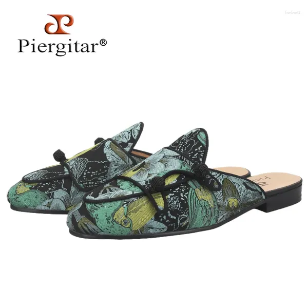 Slippers Piergitar Woods and Bird Patterns Patterns Silk Men's Mula desgaste para Botões de bolas pretas de estilo casual ou de festa chinesa Man Monk