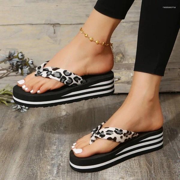 Hausschuhe Leopard Plattform Frauen Flip Flops Schuhe Sommerflats Mode Strand Freizeit 2024 Clip Zehen Sandalen Zapatos Mujer Objektträger