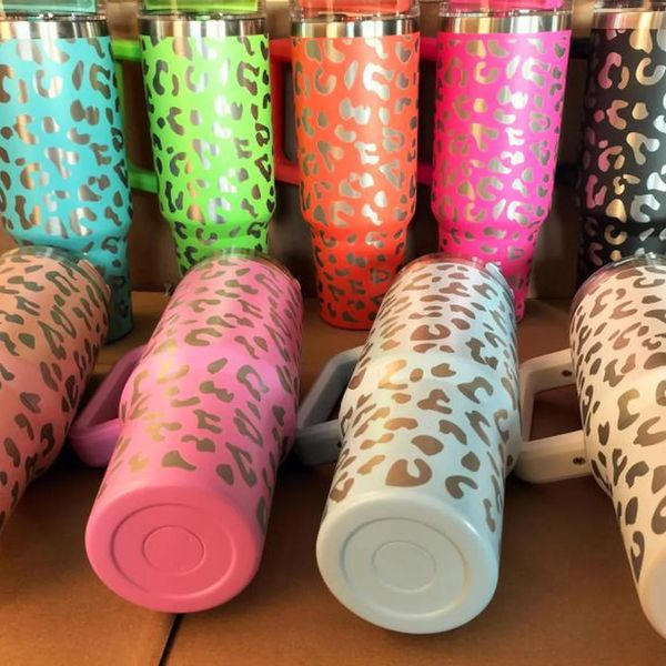 Novas garrafas de água reutilizáveis com estampa de leopardo de 40 oz e palha de aço inoxidável isolada caneca caneca com copos de caneca mantêm bebidas frias ss0311