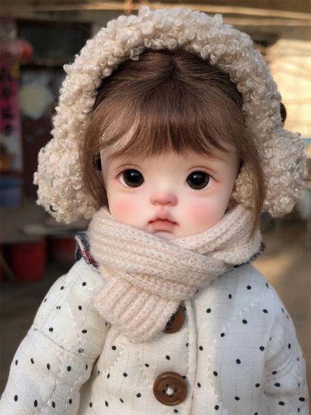 Bambole Nuovo Q Baby BJD1/6 Qianqian Resin Toy Model Humanoid Bambola Regalo di compleanno Cosmetici fai -da -te in stock Shipping