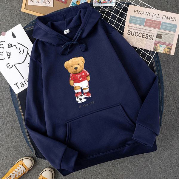 Rua Teddy Bear Football Player Sweatshirt para Women Sport Hat Roupe Roupes SpullOver S-XXXL Streetwears Casual Harm Hoodie Masculino