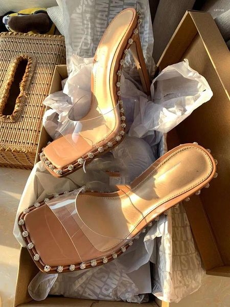 Тапочки открытые пальцы из ПВХ Слингбек Кристаллические Спиловые Сандалии дикие мелкие каблуки женские насосы платье женские туфли
