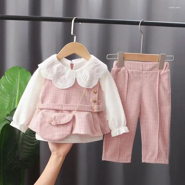 Passos de roupas Girl Fall Suit Little 2024 Moda Casual Baby Loose Western Style Women's Women's