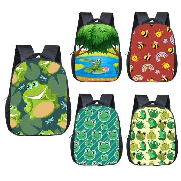 Bolsas de 12 polegadas Cartoon Green Frog Prince Backpack para 24 anos de idade Sacos de escola para crianças menino menina menina para criança bookbag presente