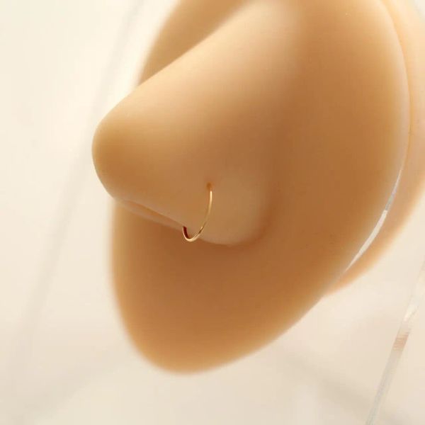 Ювелирные изделия Goldtutu 14K Gold Simple Nose Cring для мужчин и женщин, маленький пирсинг носа, AU585, KJ468