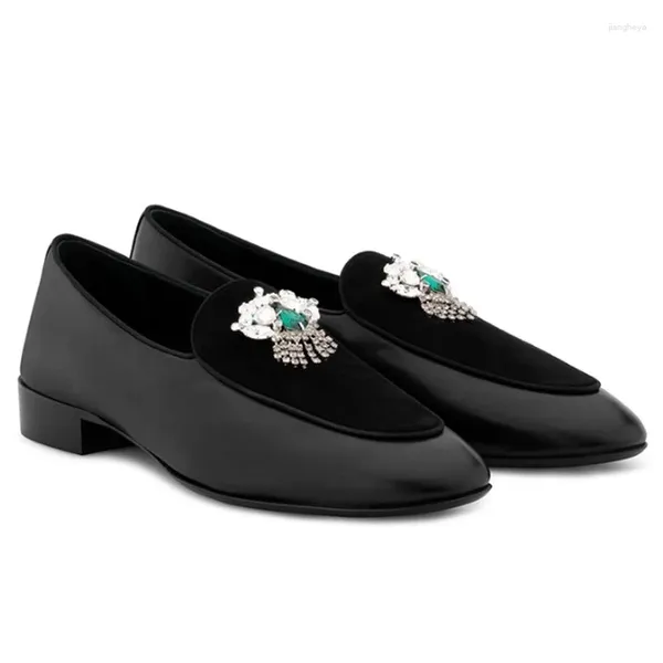 Lässige Schuhe Luxus schwarze Ladungsstätten weiche echte Ledermänner Strass Mocasines Quasten Herren Flats Pantoffeln