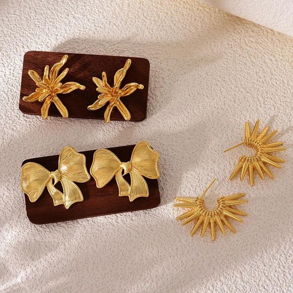 Hölzer Ohrringe Frauen Kupfer Bogen Geometrische Blume Mode süßes Schmuck Geschenk