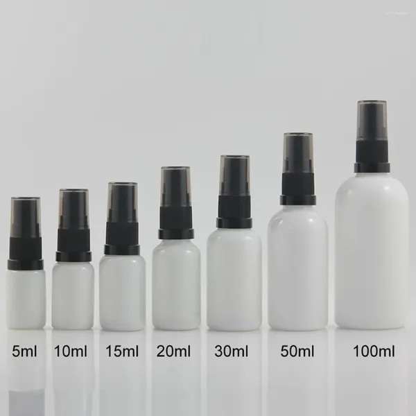 Lagerflaschen 100pcs viel leere Cremeflasche 20ml Lotion Design weißes Glas mit schwarzer Plastikpumpe