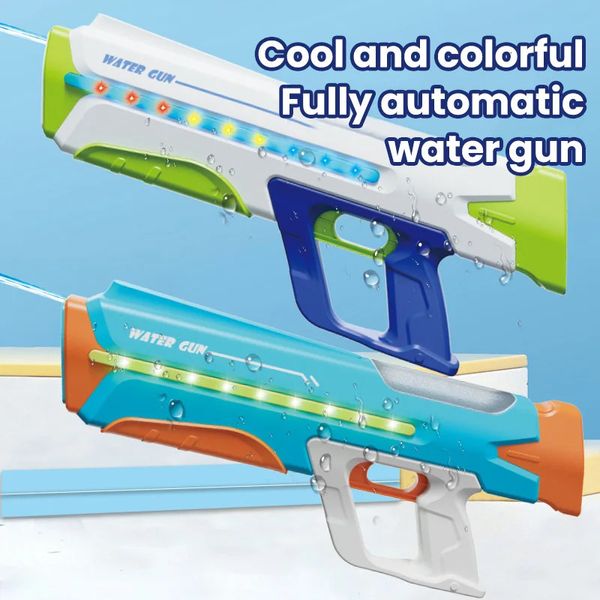 Gun di acqua elettrica completamente automatica con illuminazione continua pistola giocattolo fresco per bambini estate giocattolo d'acqua ad alta capacità 240412