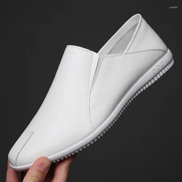 Sıradan Ayakkabı Erkekler Mokaslar Rahat Düz Nefes Alabilir Slip-On Yumuşak Deri Sürüş Mokasen Hombre Erkekler