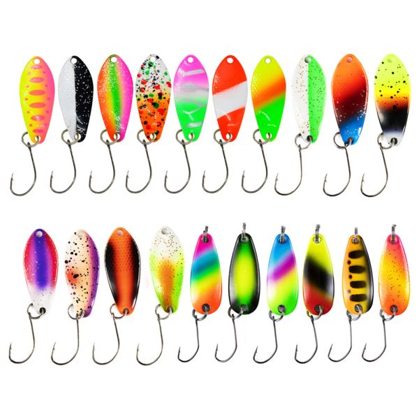 Acessórios 20pcs Truta Lures de pesca Definir água doce 3g Micro Metal Spoon Spinner BauBles Iscas de gancho único Polas de pesca de baixo