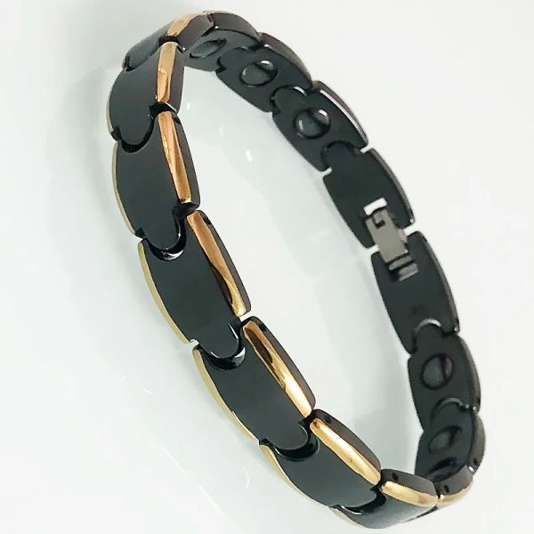 Stränge schwarze Keramik -Herrenarmbänder roségold geplattet Edelstahlkristalle Inlay Schmuck Ultra -Stärke Magnetisches Armband für Frauen