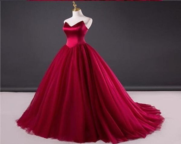 Basit zarif Koyu Kırmızı Vintage Renkli Gelinlik Bask Bel Tül Etek Prenses Gotik Gelin Gowns Couture Customes N3142408
