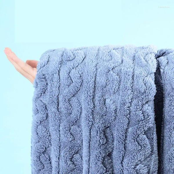 Coperte vestiti per la casa in velluto addensato Donne Flanella Fuzzy Pigiamas per l'inverno deve avere una coperta per set di uomini ragazze