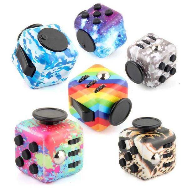 Dekompression Spielzeug Antistress Cube Relief Würfel Angst Kinder Aufmerksamkeitsfokus Spielzeug lustige Dekompression Camoufag Cube Gaming Spielzeug für Erwachsene Kinder Geschenk T240422