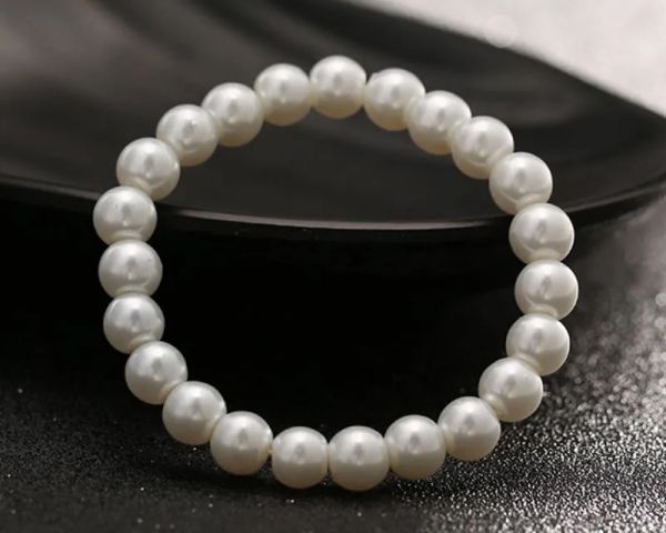 Mode Frauen Schmuck künstliche Perlenarmband -Perlen -Stränge rein weiße Kunstperlen im Großhandel kostenloses Schiff 2024422