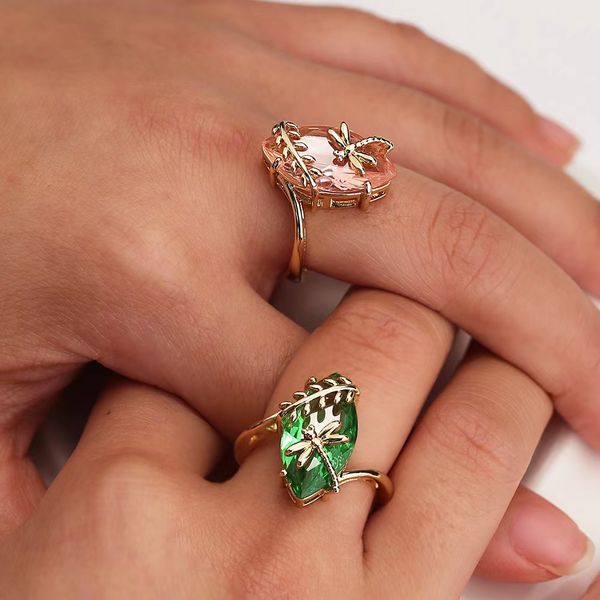 Nuovo set cinese anello da donna oliva verde set con gioielli di moda gemme