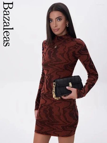 Lässige Kleider sexy Wellenstreifen Vestidos Offizieller Jacquard Strick Frauenkleid eleganter Rollkragenpullover für Frauen Laden