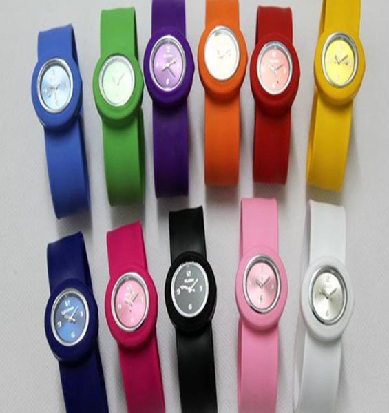 Neue Kindergröße Slap Watch Multicolor Kids Quartz Watch Gift Roman Fashion Watches Epacket 1126955