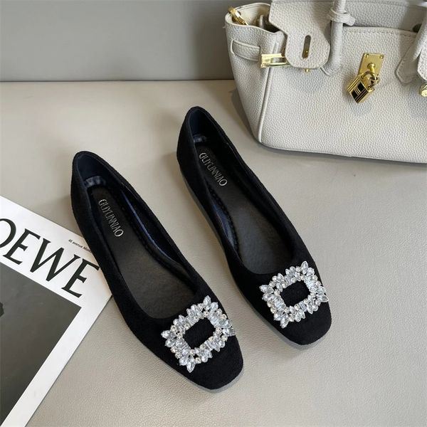 Pano de cetim preto sapatos de planícies Mulher shinstones de lantejoulas básicas Crystal Diamond Buckle Flats Fashion Shoe de noiva Trabalho Mulheres sapatos 240422