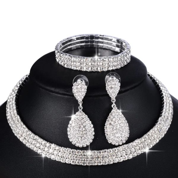 Strands 3 PCs Jóias de jóias de noiva de casamento de luxo para mulheres pulseira de colar Austrália Conjunto de brindes longos de cristal Elastic 11.11 Venda