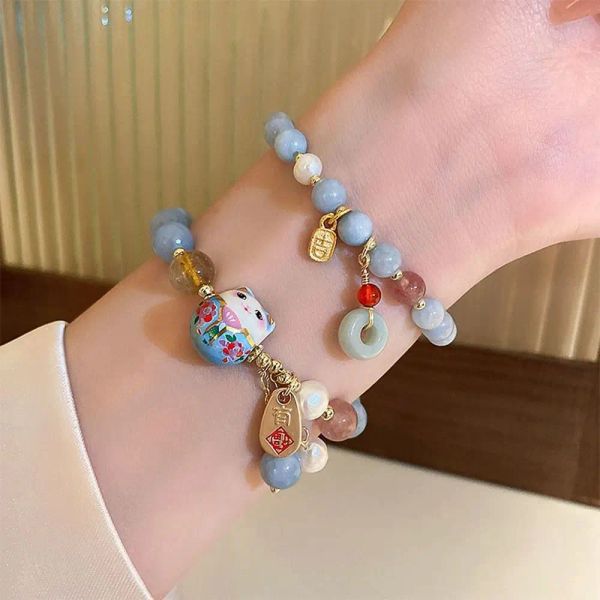 Strands 2023 Nuovo braccialetto per gatto fortunato per le perle per donne in stile cinese ciondolo di giada semplice semplice perle di cristallo con corda elastica selvatica