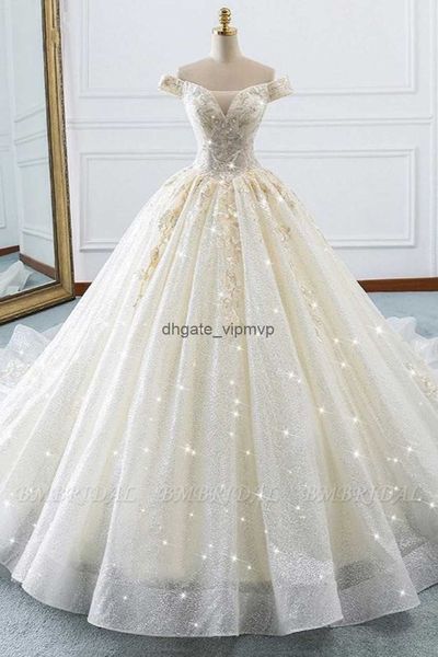 Splendidi abiti da sposa in tulle con paillettes del designer eleganti da perle di appliques con corsetto lungo abiti da sposa lunghi lussuosi bc15252