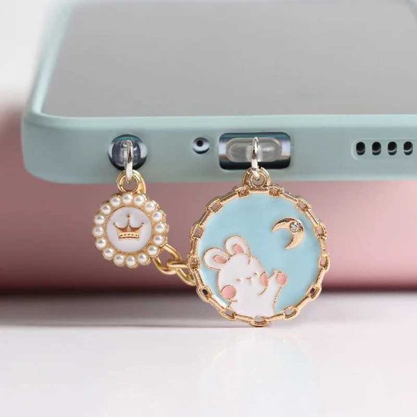 Telefone celular Anti-poeira Gadgets Kawaii Dust Plug Charm Crown Rabbit de 3,5 mm Jack Anti Pó Plugue de porta de carga fofo para iPhone Tipo C Pó de proteção contra pó Y240423