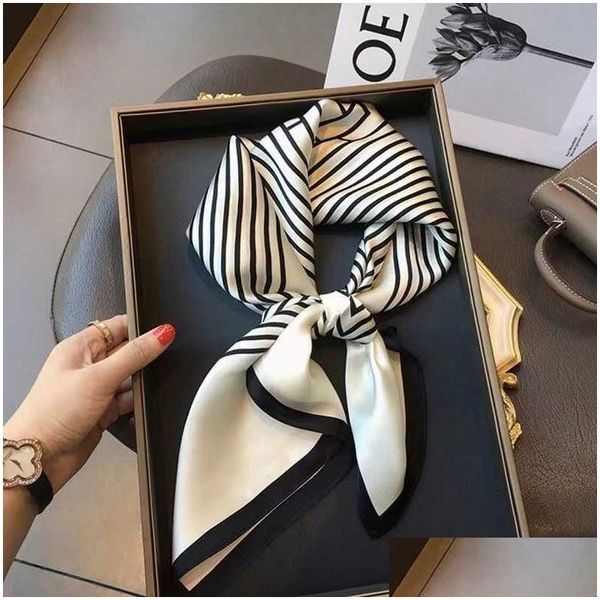 Cravat gestreiftes Schal Französisches Haarband kleiner Damen Mode Binde neue dekorative Quadratmutter Sommer vielseitig 231015 Drop Lieferzubehör DHG16