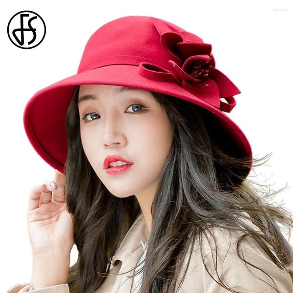 Beretler FS 2024 Kırmızı Yün Fedoras Lady Hats For Woman Flower Big Brim Buck Cap Bahar Modası Zarif Kadın Düğün Balıkçı Şapkası