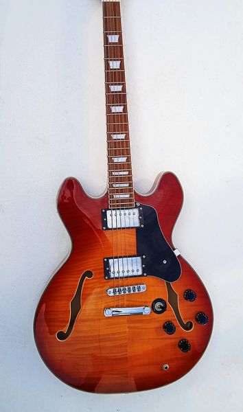 CHITARGIO ELETTRICO 6 corde Sunburst Semi-Hollow corpo