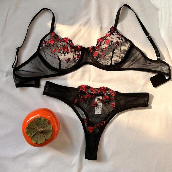 Conjuntos de sutiãs Veja através de lingerie sexy para mulheres transparentes conjunto de sutiãs íntimos bordados pequenas flores indica trajes eróticos exóticos