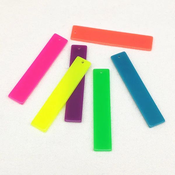 Ciondolo nuovo arrivo!55x11mm 100pcs Effetto neon solido acrilico fascino rettangolare per parti fai -da -te in orecchini fatti a mano, componenti di gioielli