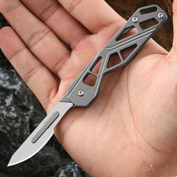 Kleine Taschenmesser Selbstverteidigung für Männer Edelstahl tragbarer Mini Schlüsselbund Klappmesser EDC Outdoor Survival Camping Messer