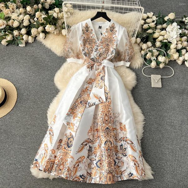 Vestidos de festa Clothland Mulheres elegantes Paisley Cetin Dress V pescoço de manga curta Sashes Uma linha branca preta feminina elegante midi qd277